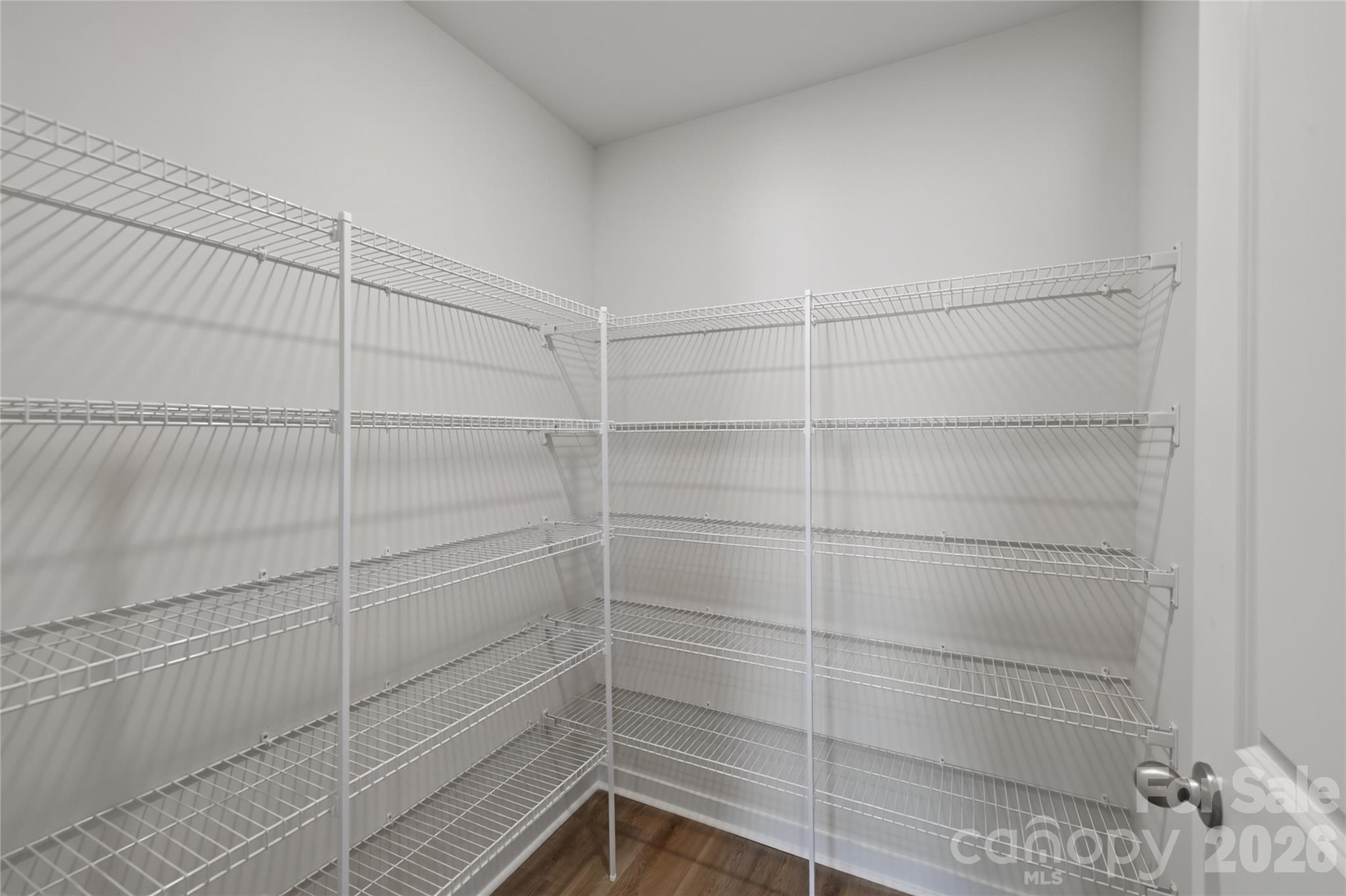 2058 10th Street Property Photo 8