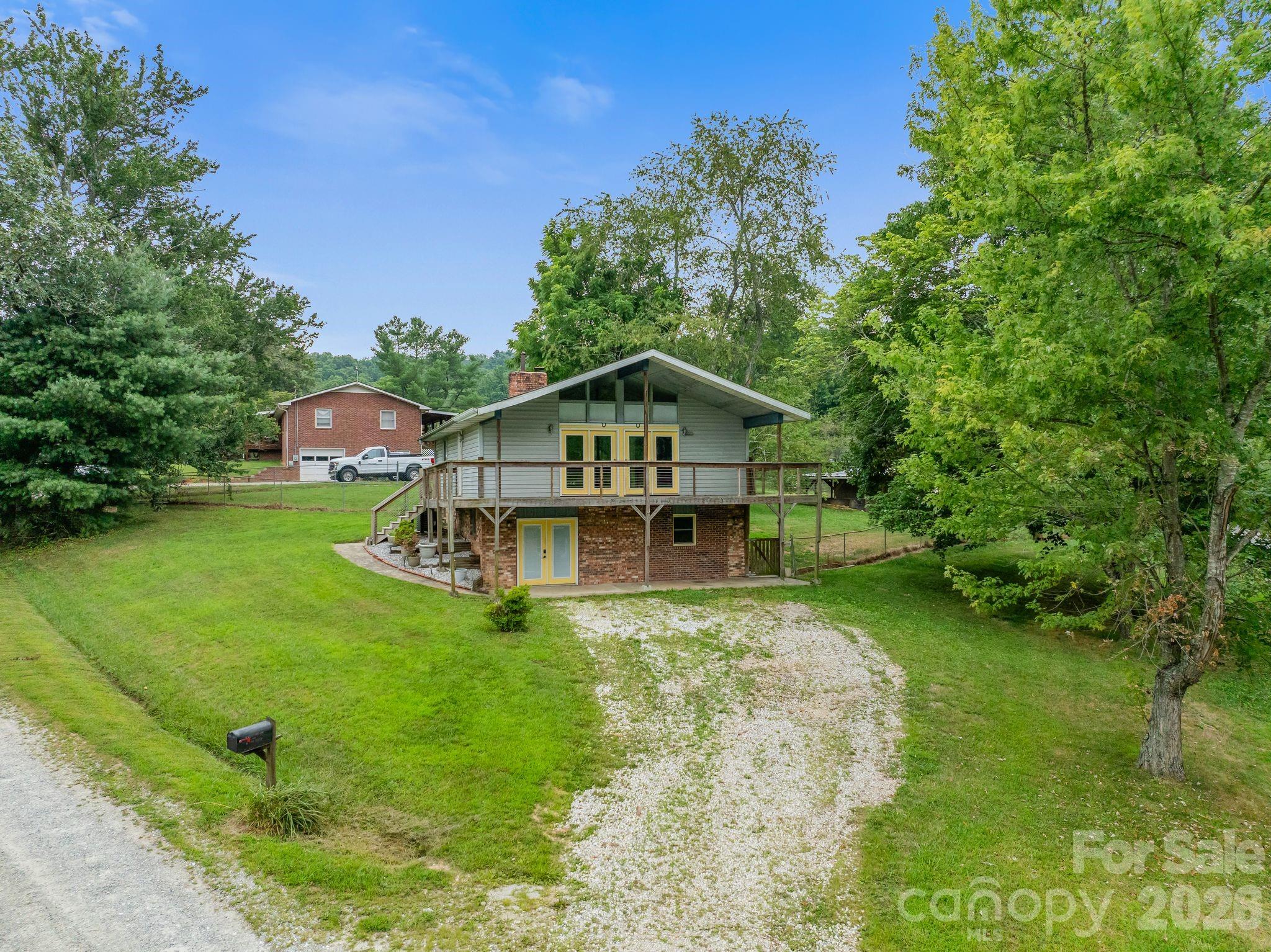 18 Briar Fork Way 4 Property Photo 2