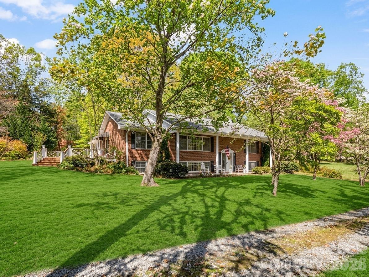 1867 Fruitland Road Property Photo 2