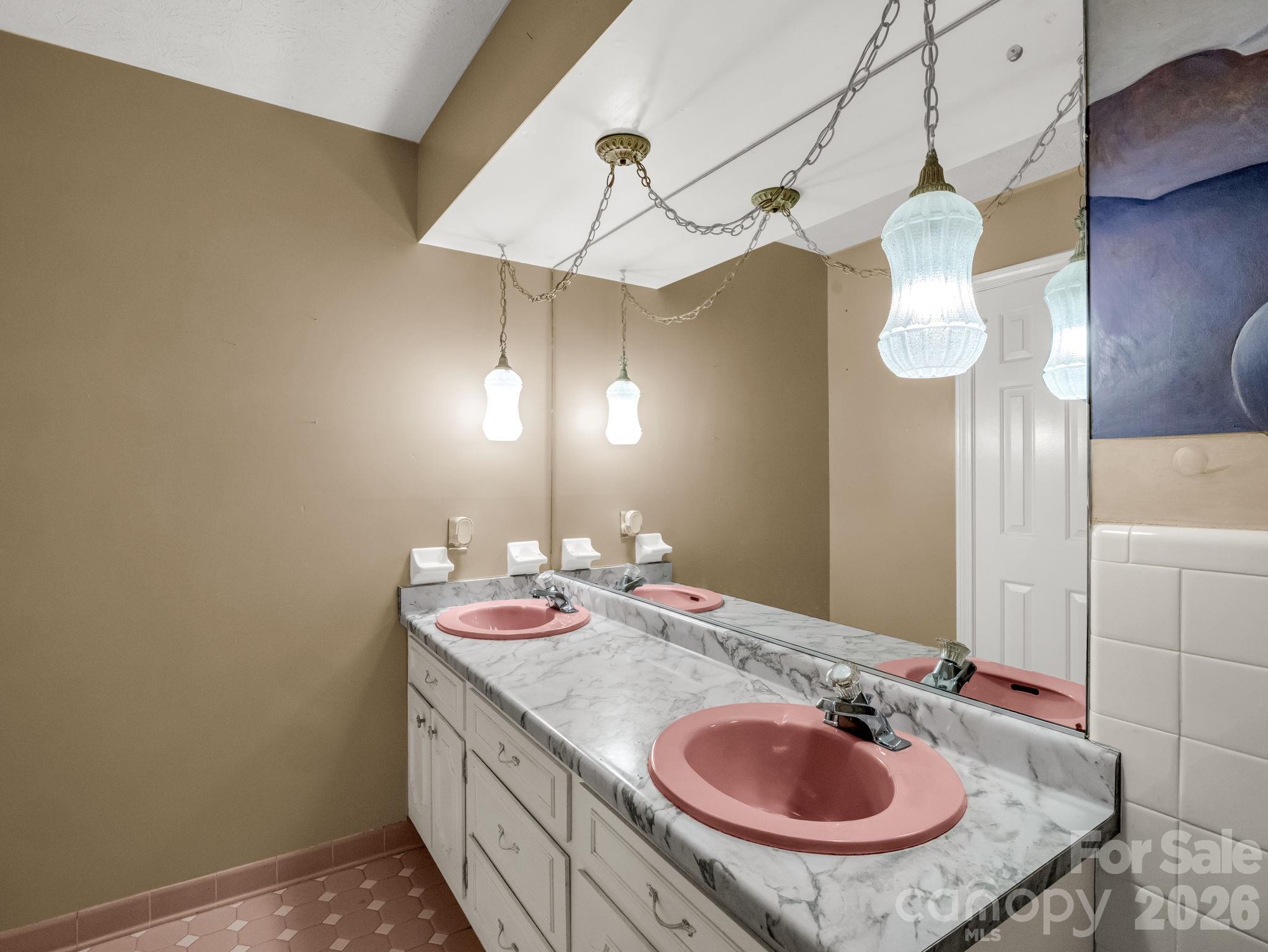 1867 Fruitland Road Property Photo 27