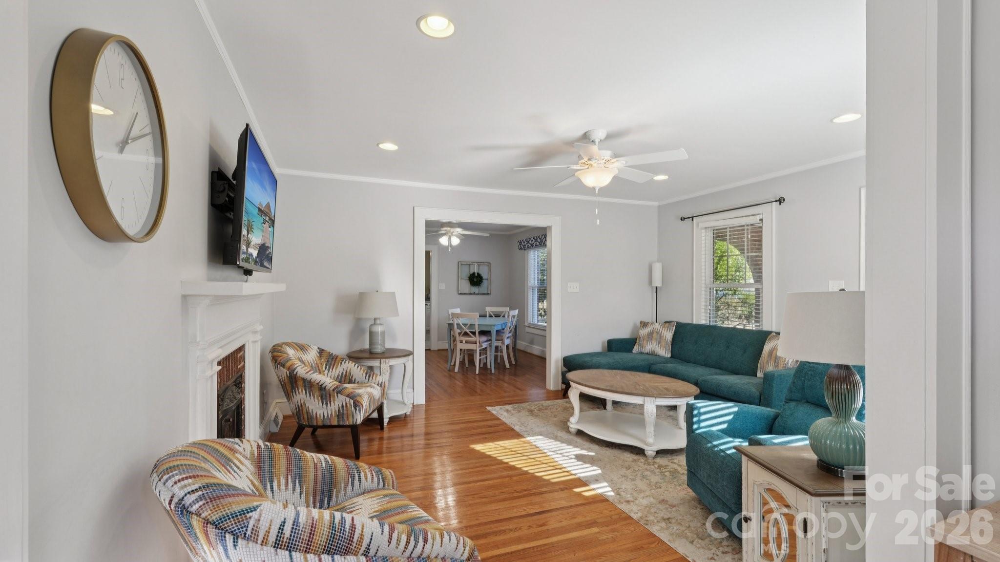 552 Hyde Park Drive Property Photo 10