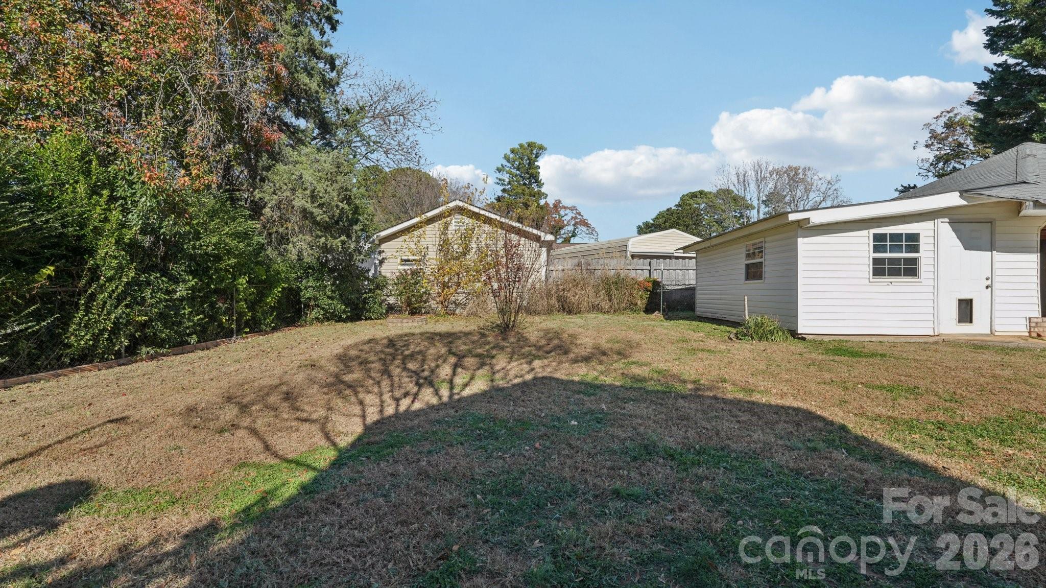 552 Hyde Park Drive Property Photo 35