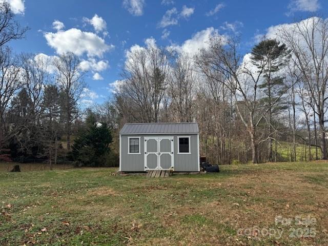 25 Highland Street Property Photo 7