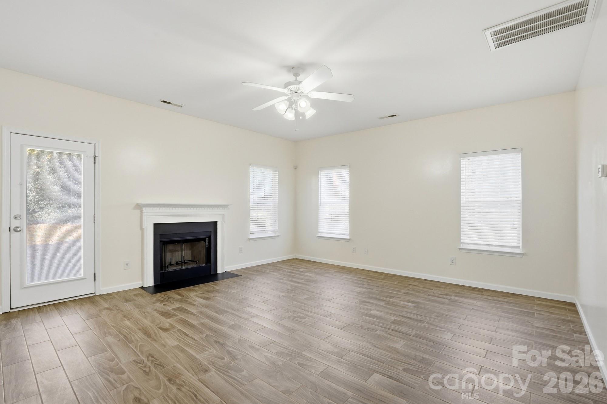 2019 Aberglen Drive Property Photo 8