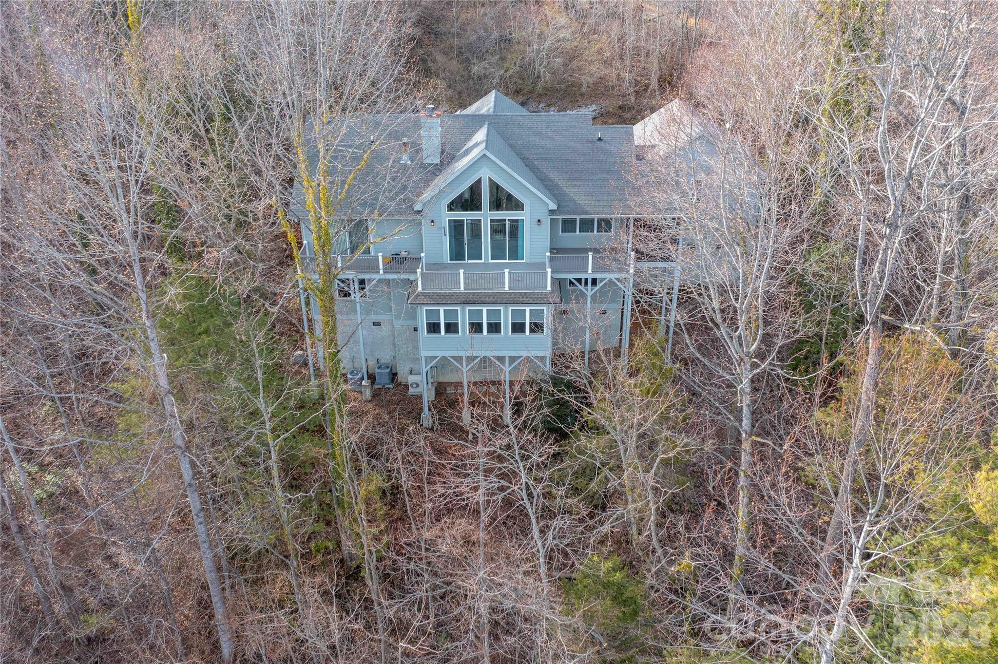 180 High Road Overlook Property Photo 7