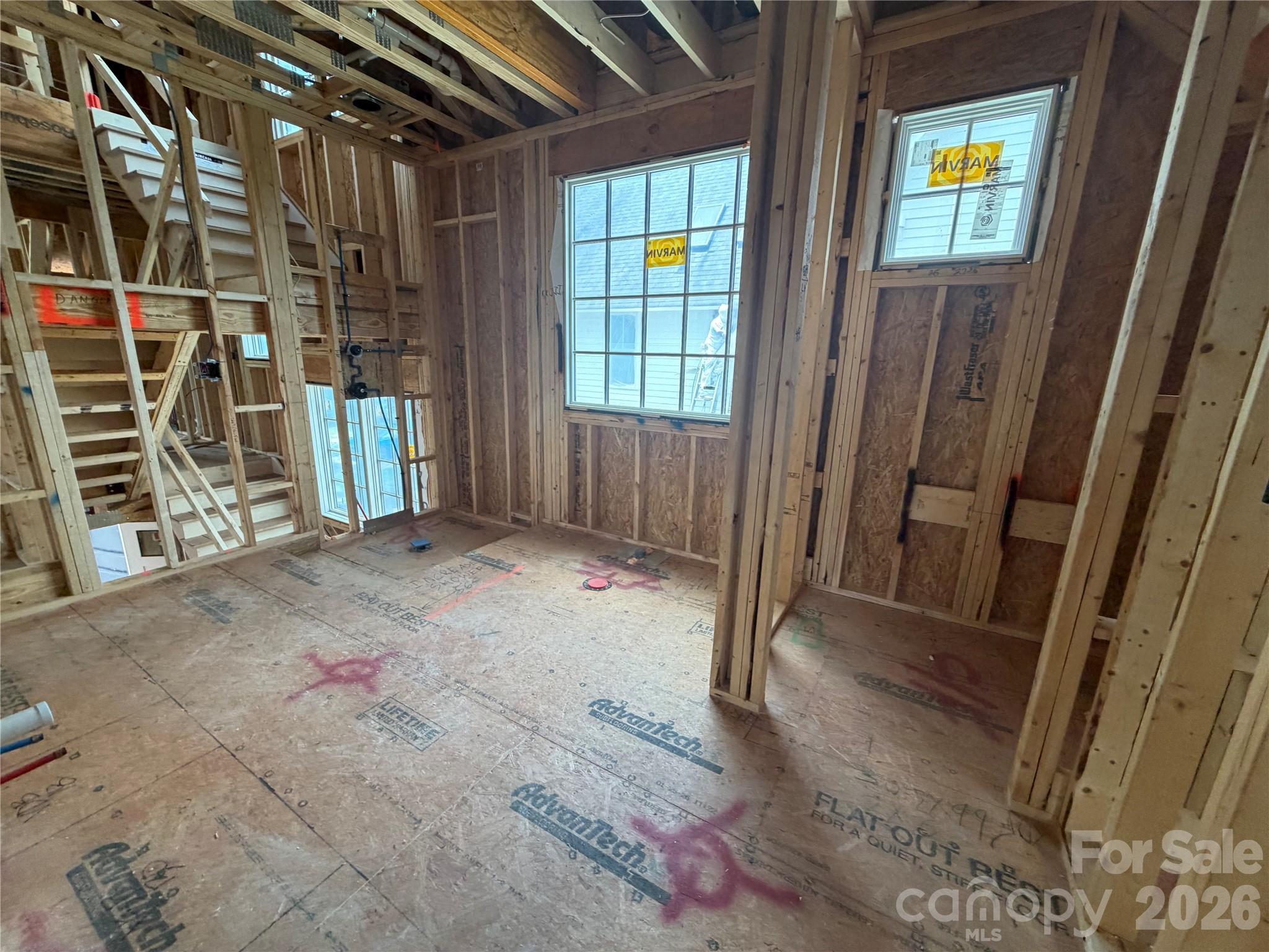 733 Charles Avenue Property Photo 7