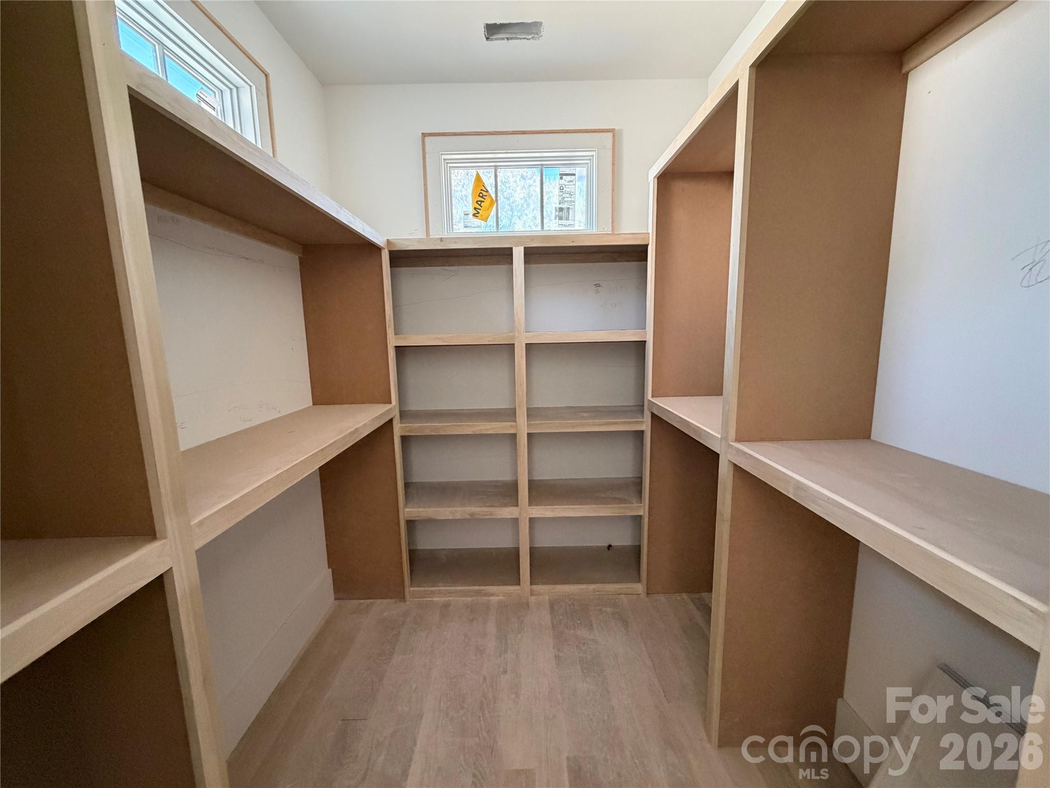 733 Charles Avenue Property Photo 8