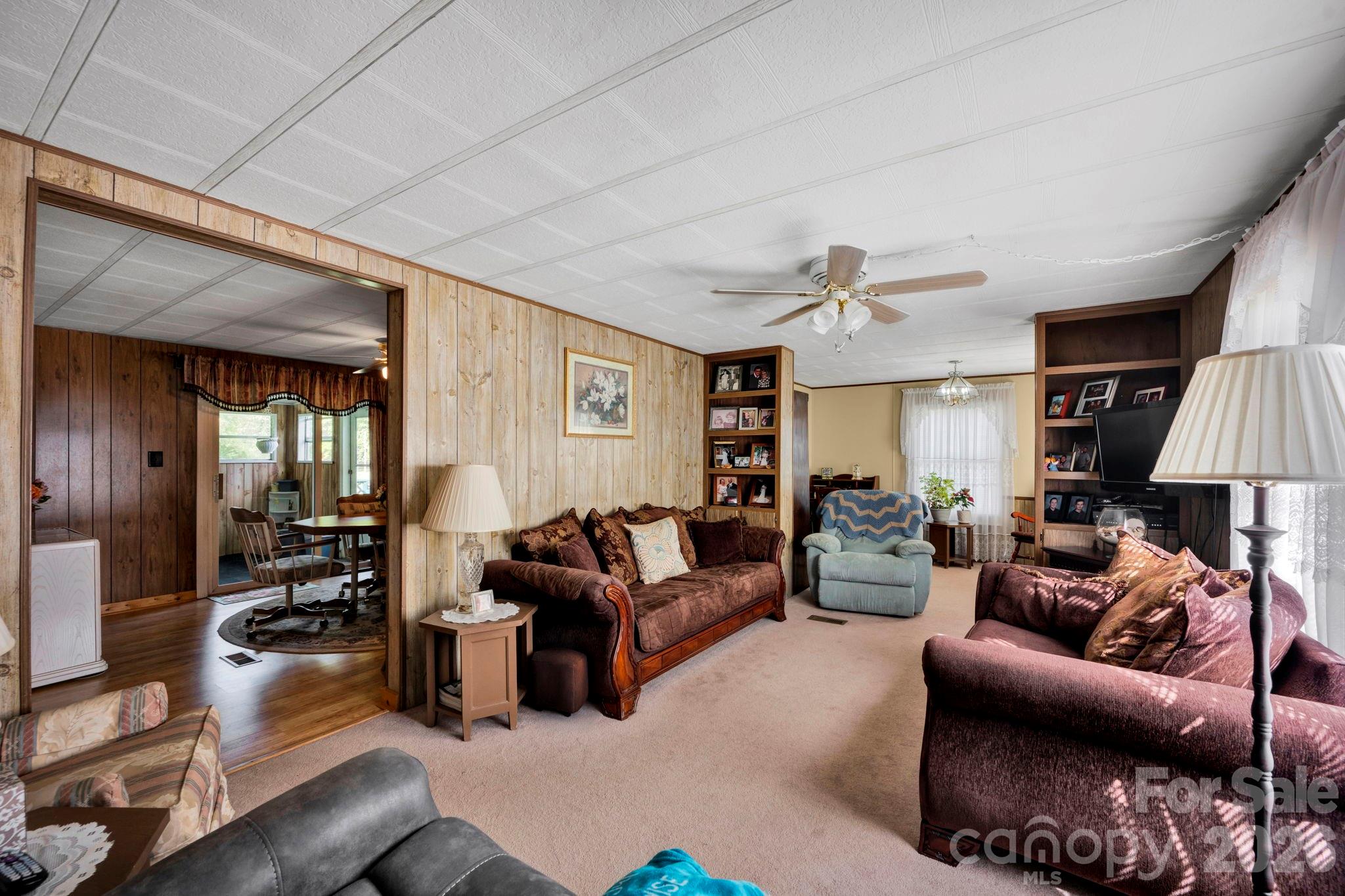 12523 Asbury Chapel Road Property Photo 4
