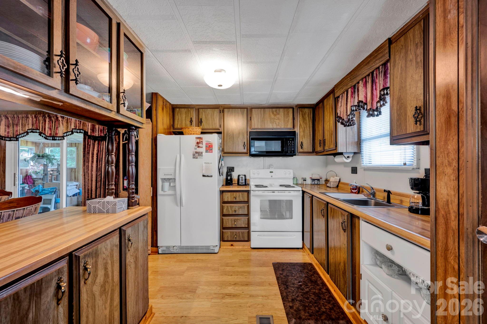 12523 Asbury Chapel Road Property Photo 9