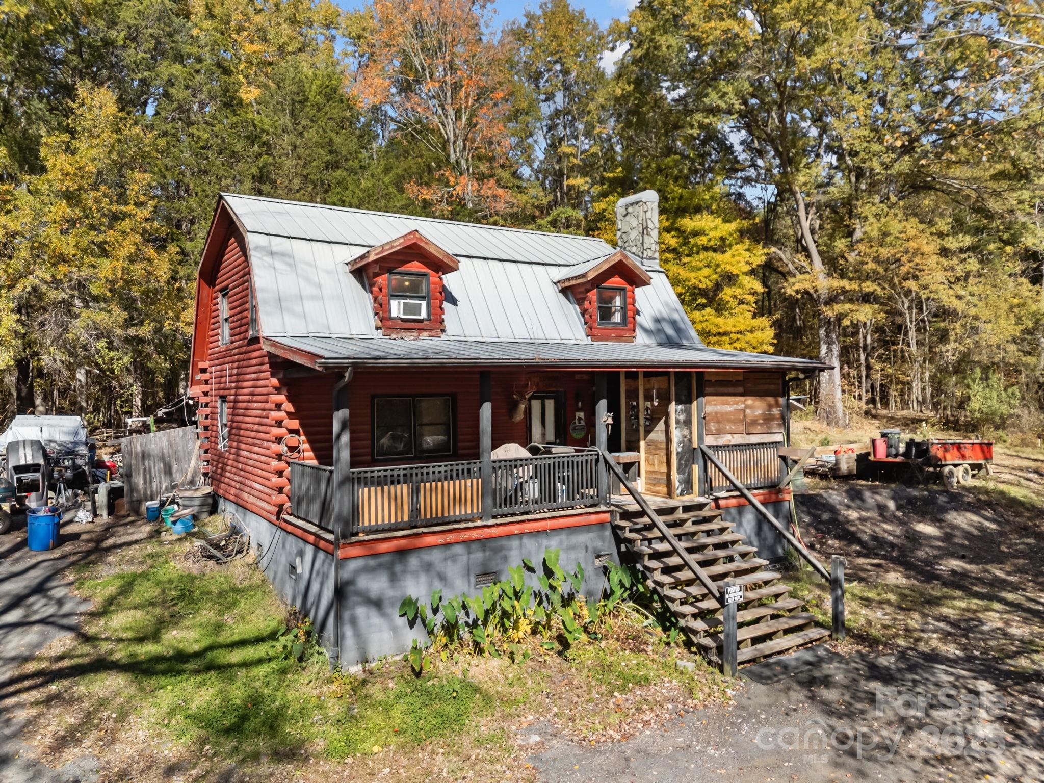 3178 Foxford Drive Property Photo 2