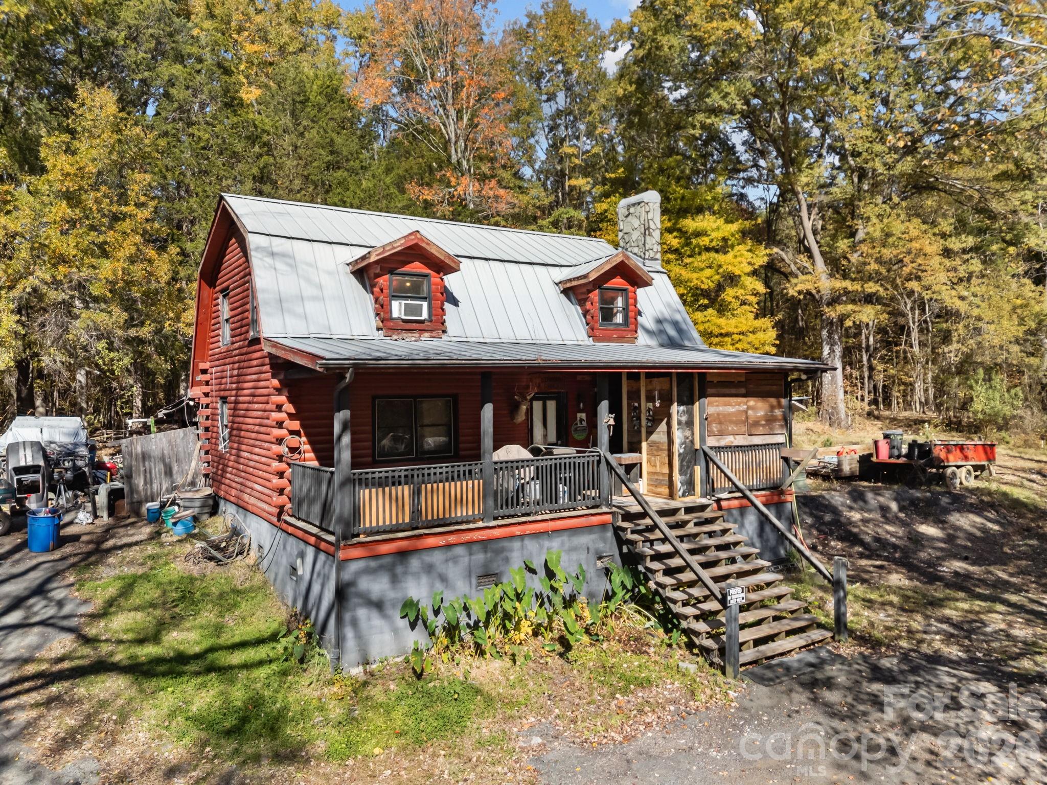 3178 Foxford Drive Property Photo 2