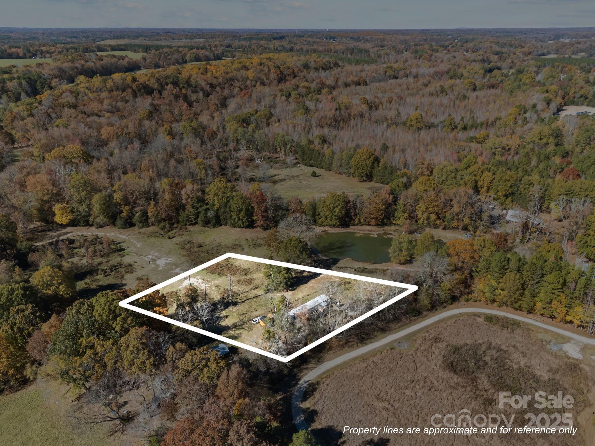 3178 Foxford Drive Property Photo 3