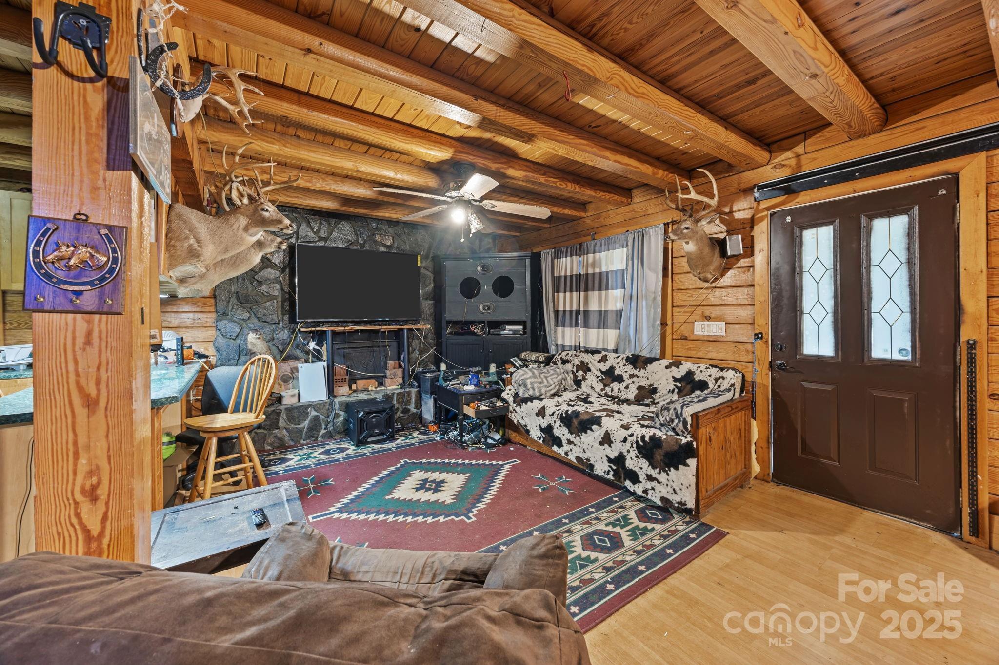 3178 Foxford Drive Property Photo 7