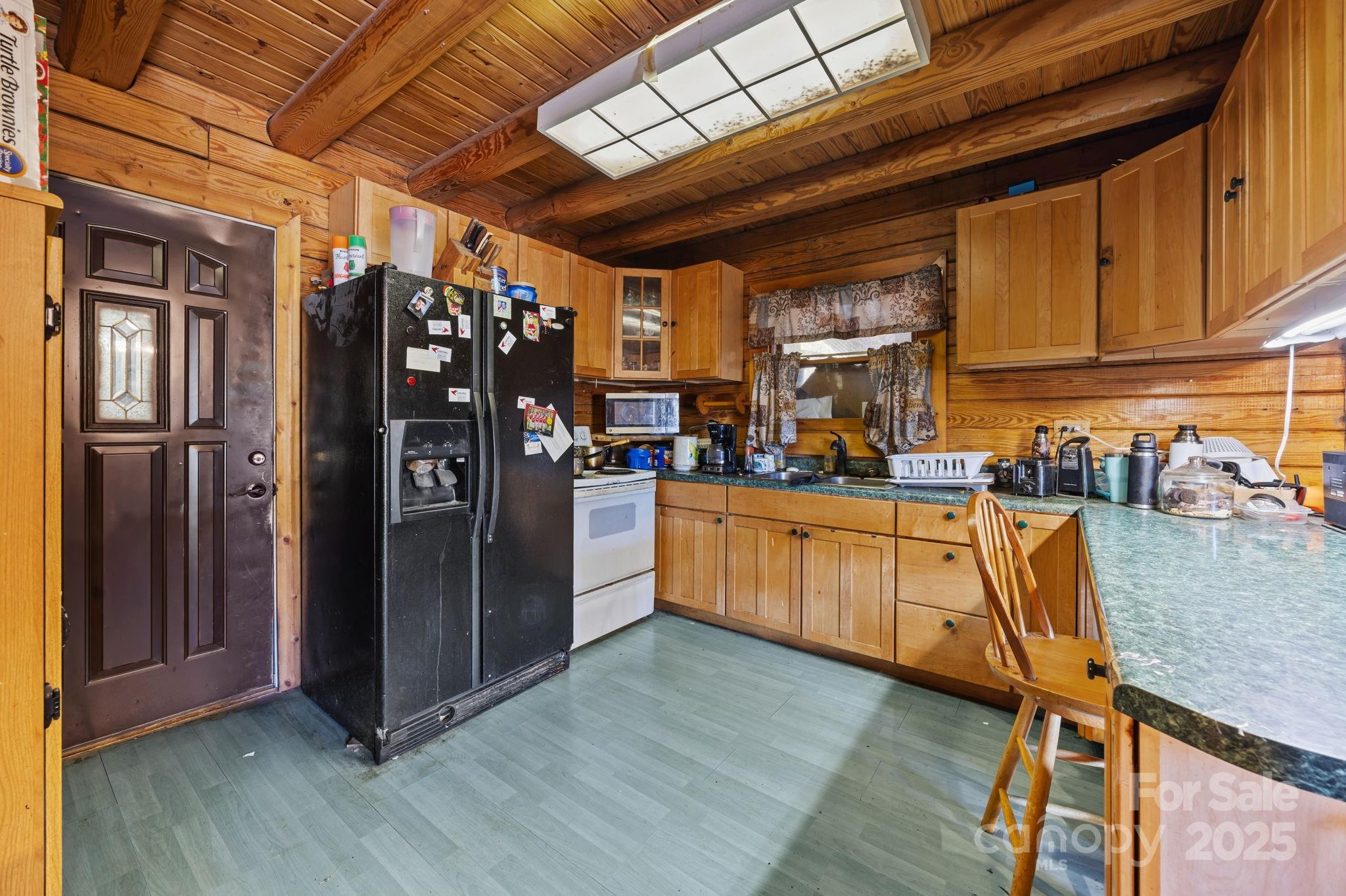 3178 Foxford Drive Property Photo 8