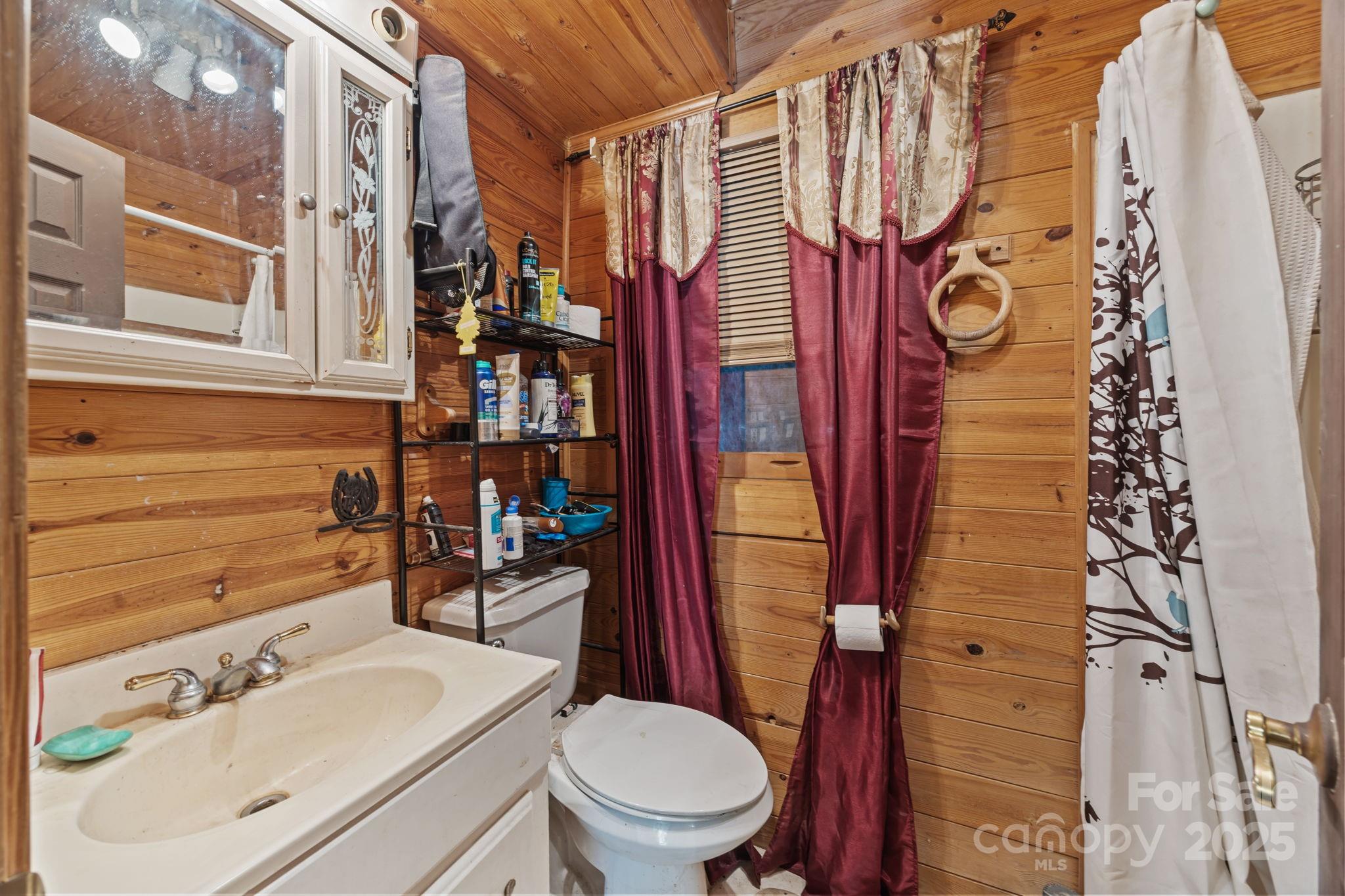 3178 Foxford Drive Property Photo 9