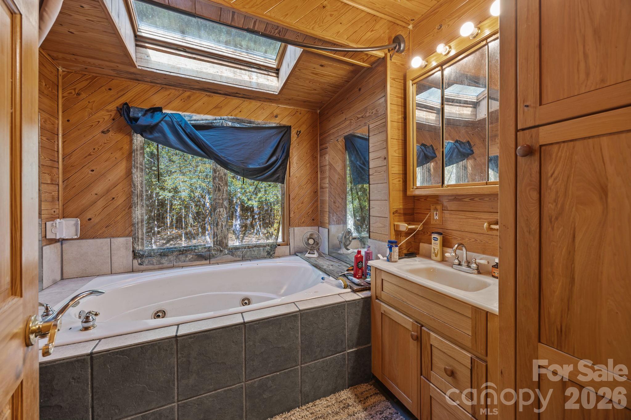 3178 Foxford Drive Property Photo 13