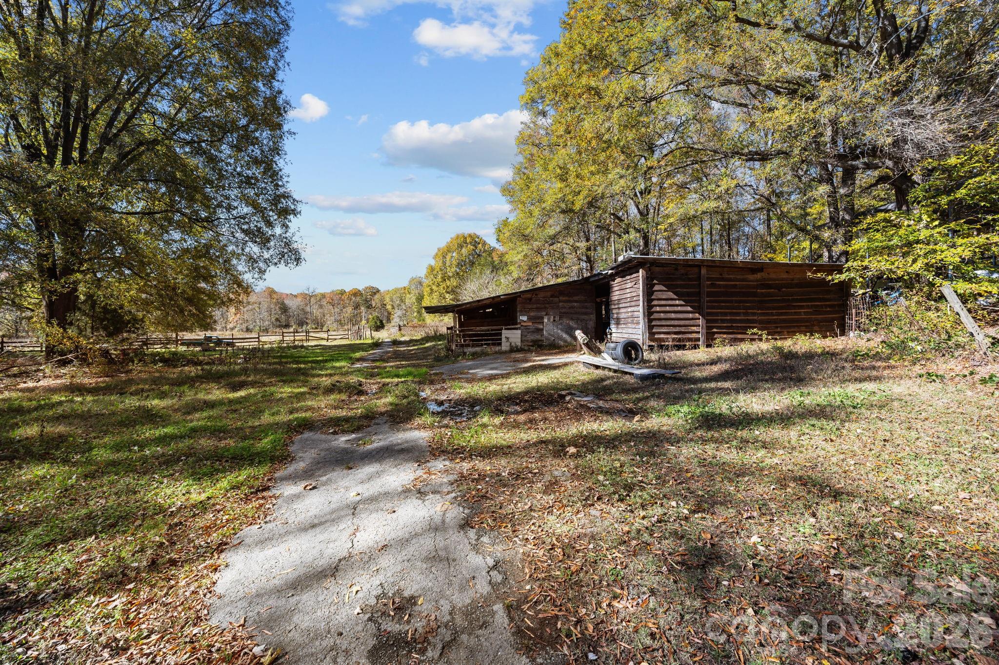 3178 Foxford Drive Property Photo 36