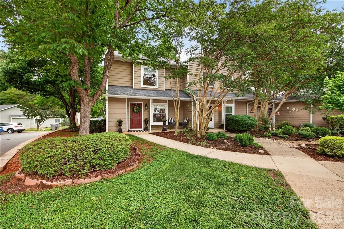 830 Sardis Cove Drive Property Photo 1