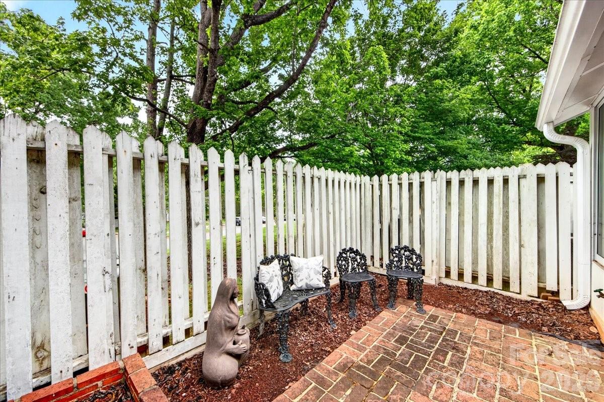 830 Sardis Cove Drive Property Photo 41