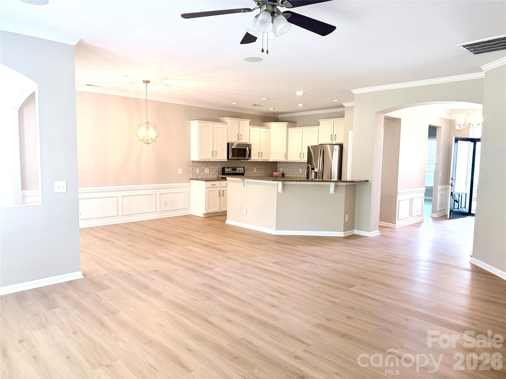 10009 Congressional Court Property Photo 4