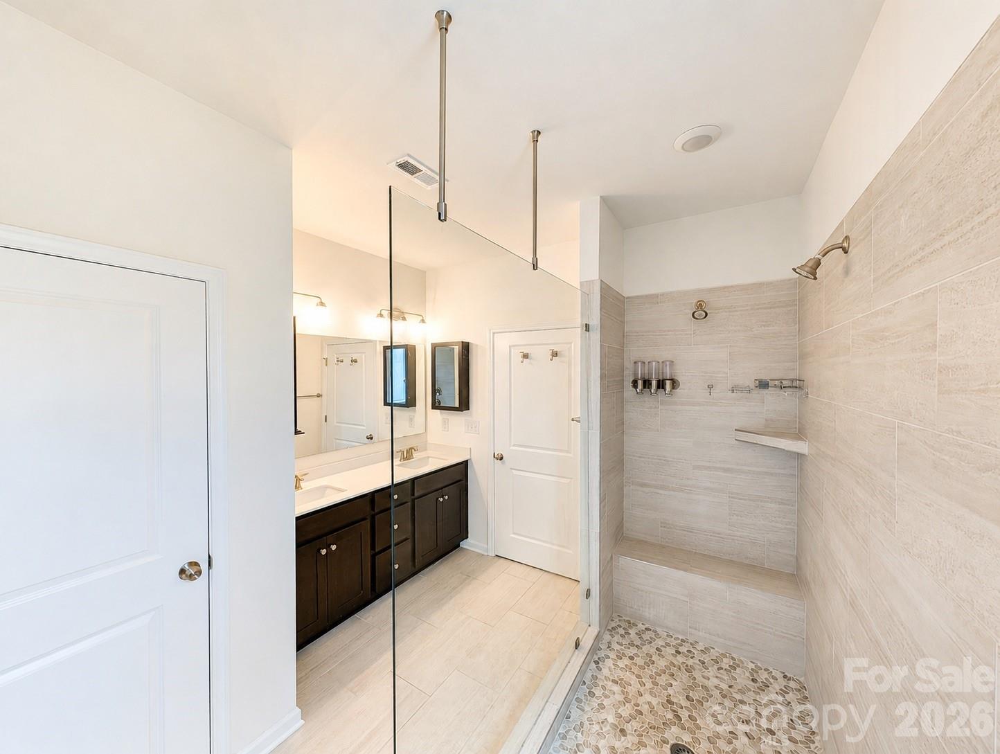 7420 Tullamore Glen Property Photo 2