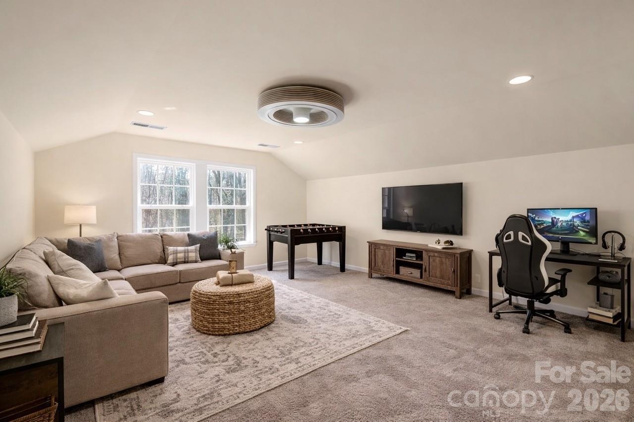 7420 Tullamore Glen Property Photo 22