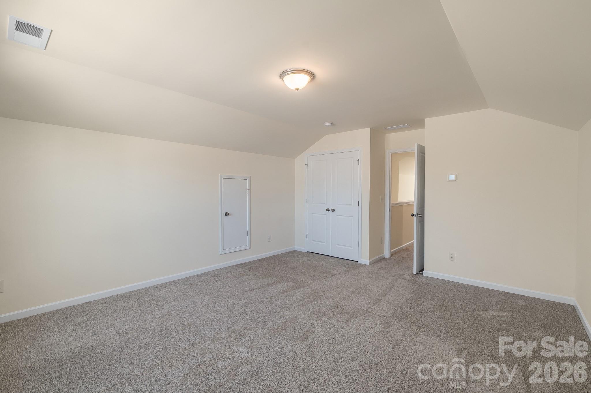 7420 Tullamore Glen Property Photo 26