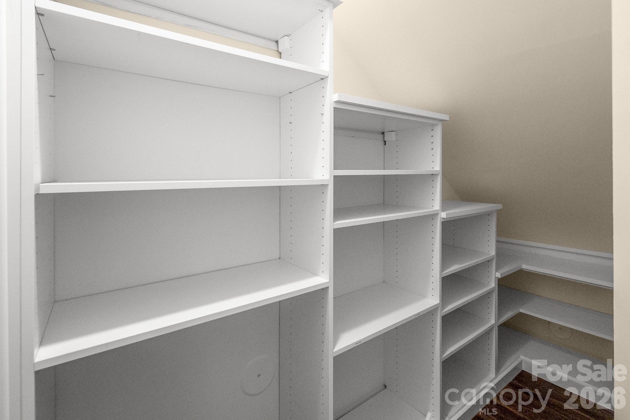 7420 Tullamore Glen Property Photo 28