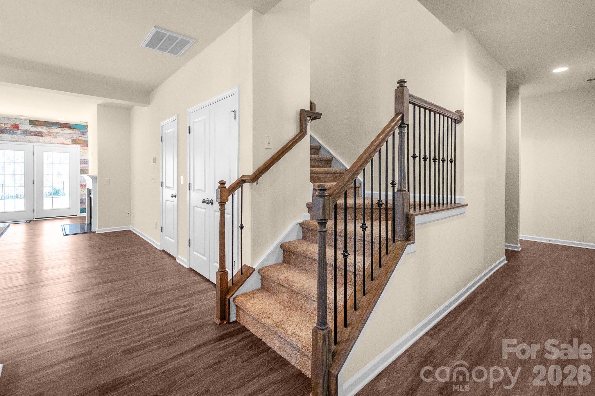 7420 Tullamore Glen Property Photo 30