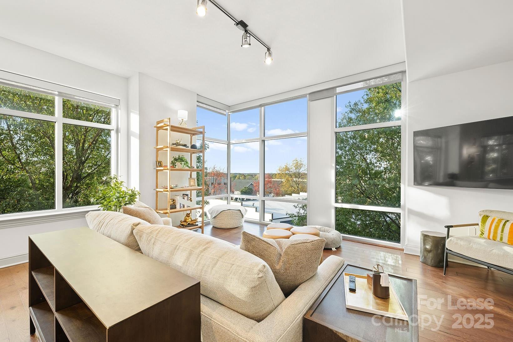 125 W Tremont Avenue B2a Property Photo 23