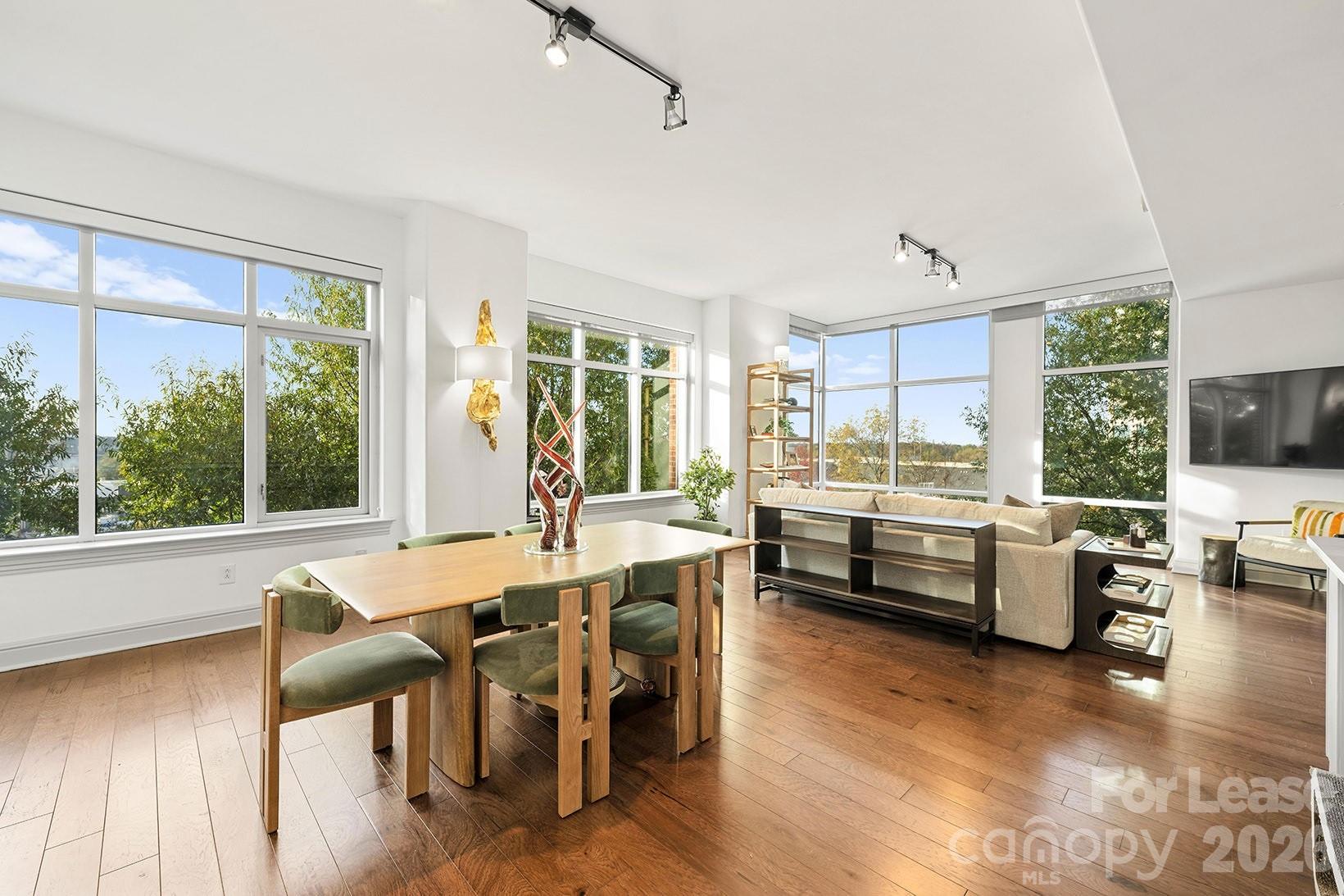 125 W Tremont Avenue B2a Property Photo 32