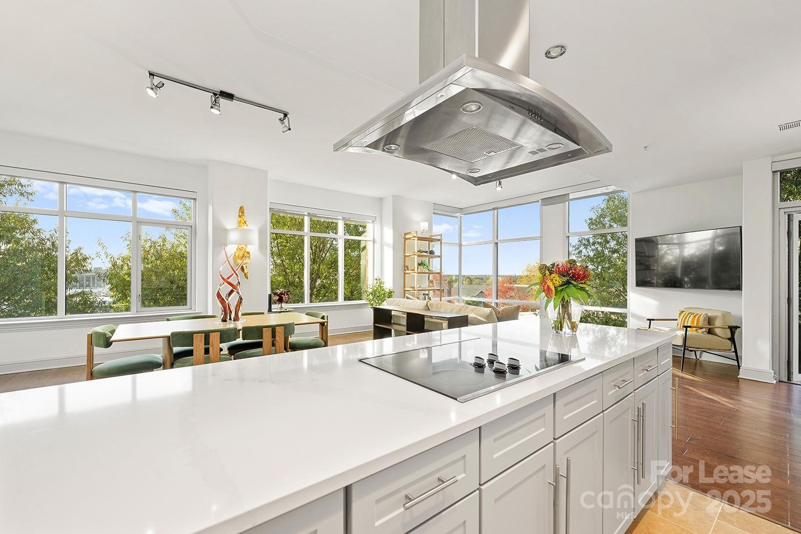 125 W Tremont Avenue B2a Property Photo 38