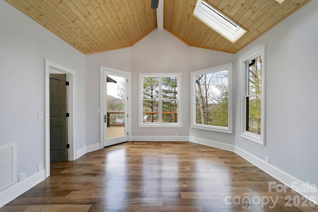 5039 Connestee Trail Property Photo 29