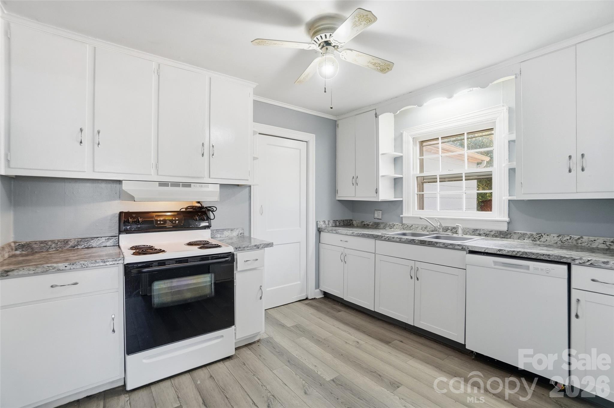 3200 Sam Wilson Road Property Photo 15