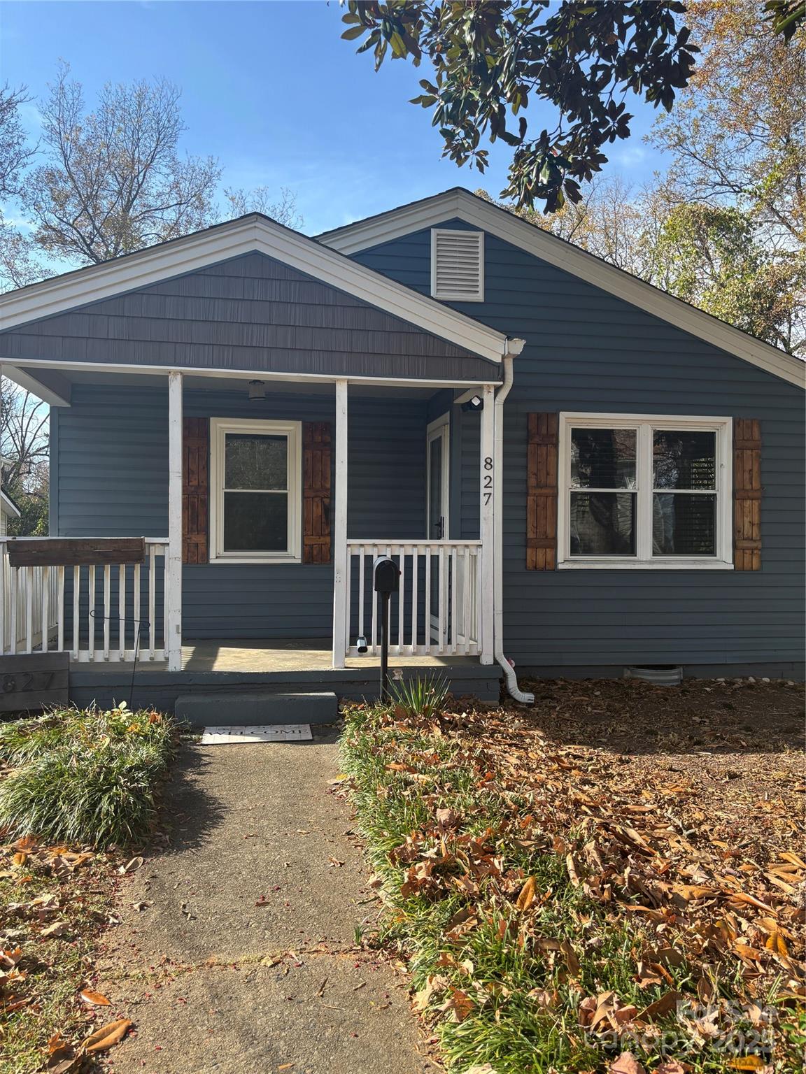 827 W Horah Street Property Photo 1