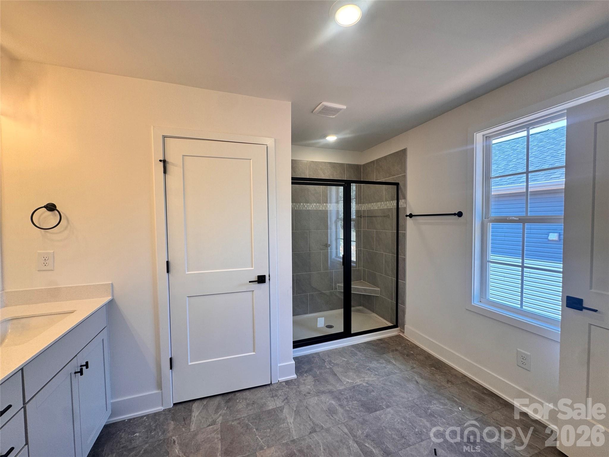 724 Inwood Hill Drive 8 Property Photo 14