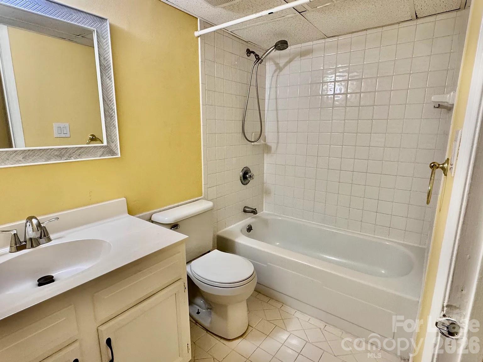 5808 Hunting Ridge Lane A Property Photo 7
