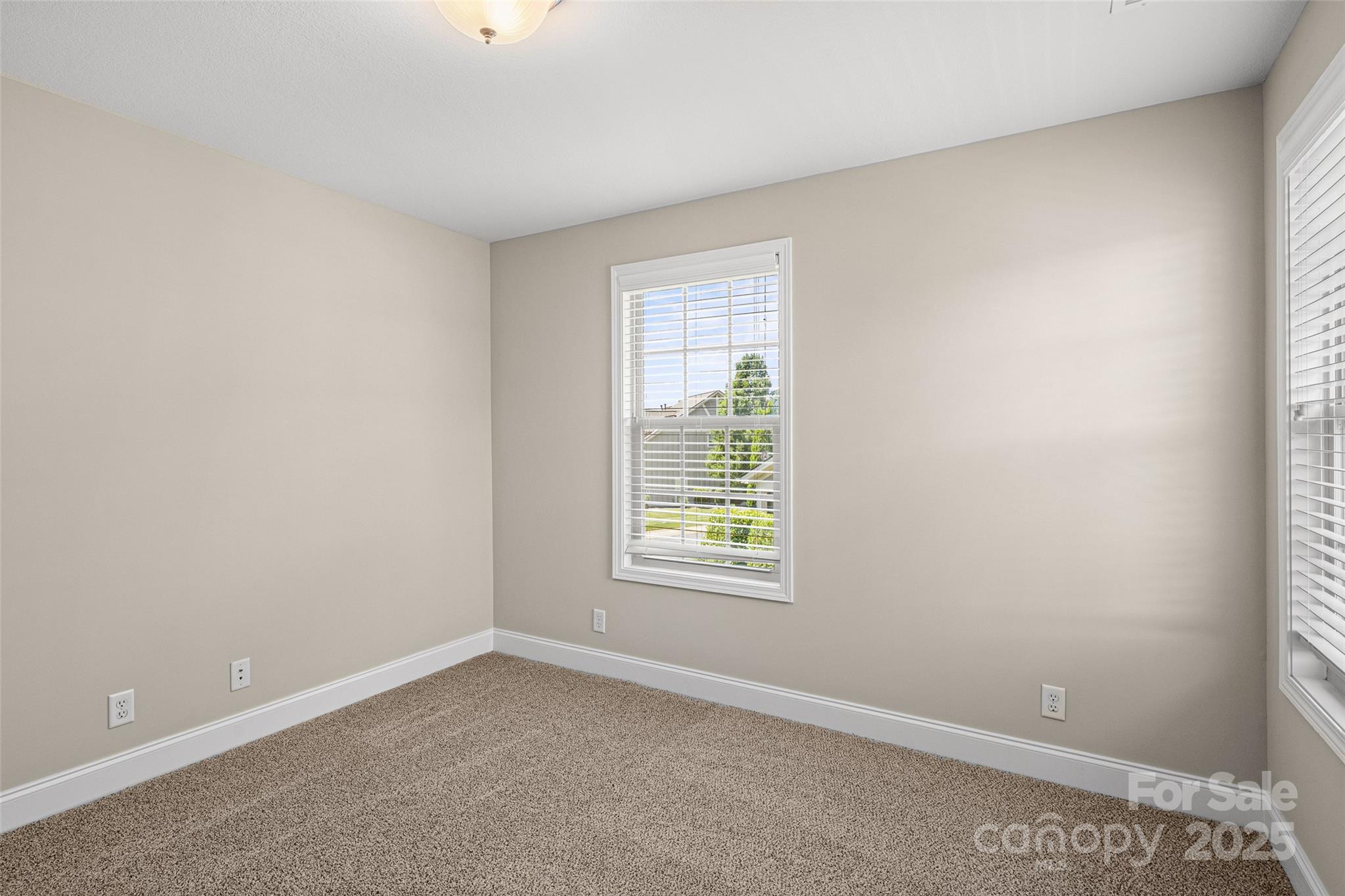 58 Burlington Lane Property Photo 33