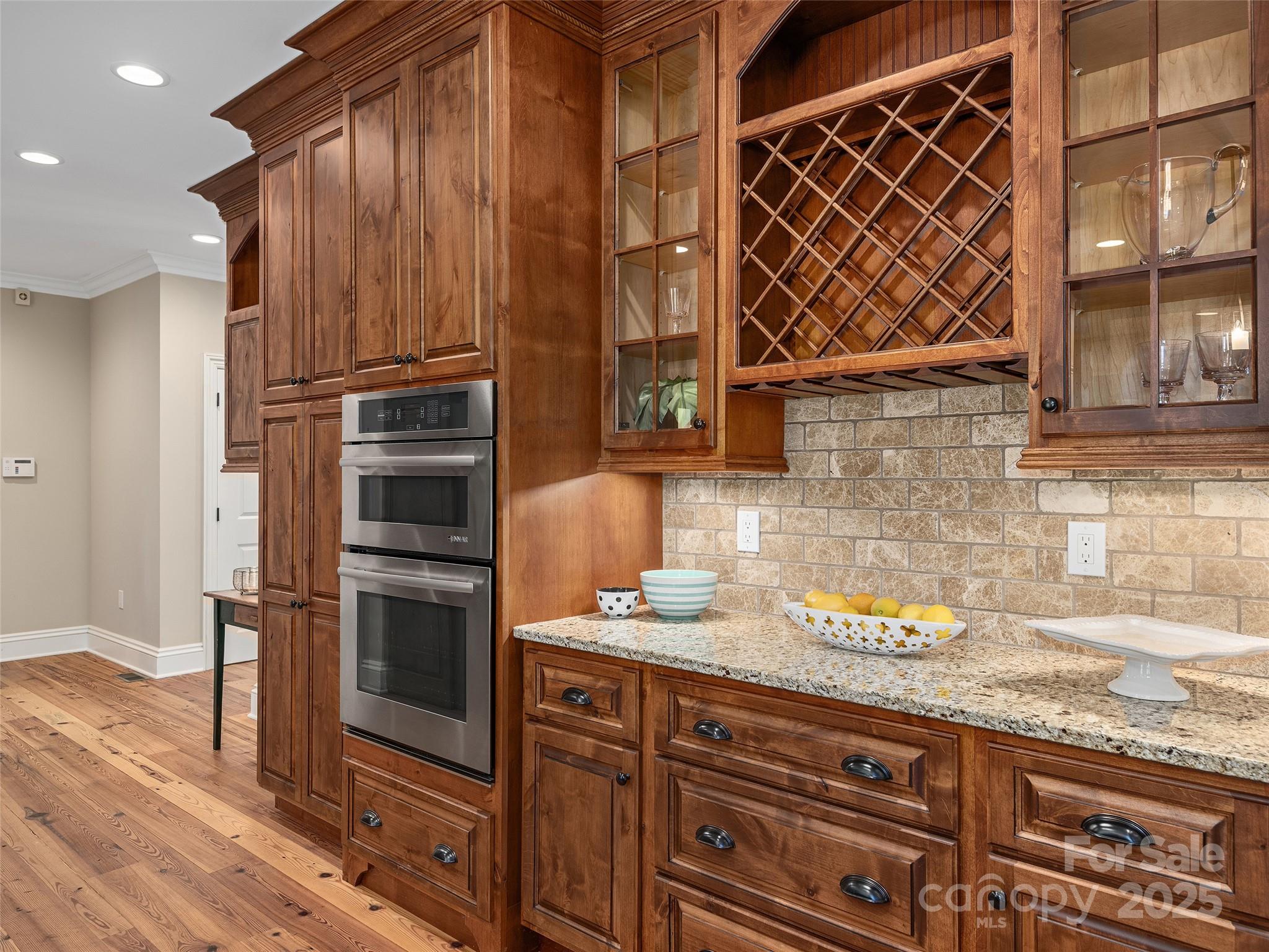 2514 Oakdale Road Property Photo 14