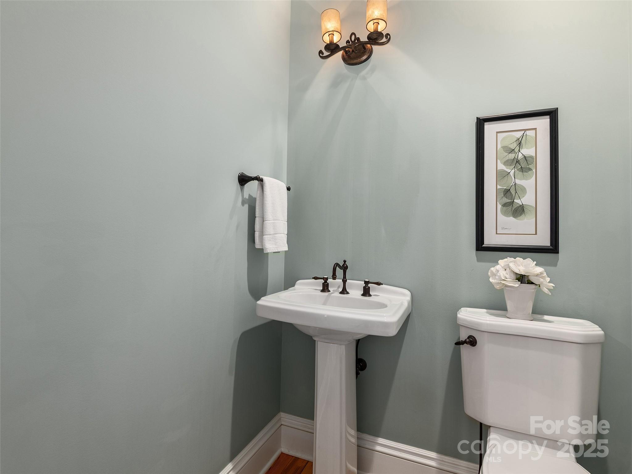 2514 Oakdale Road Property Photo 17