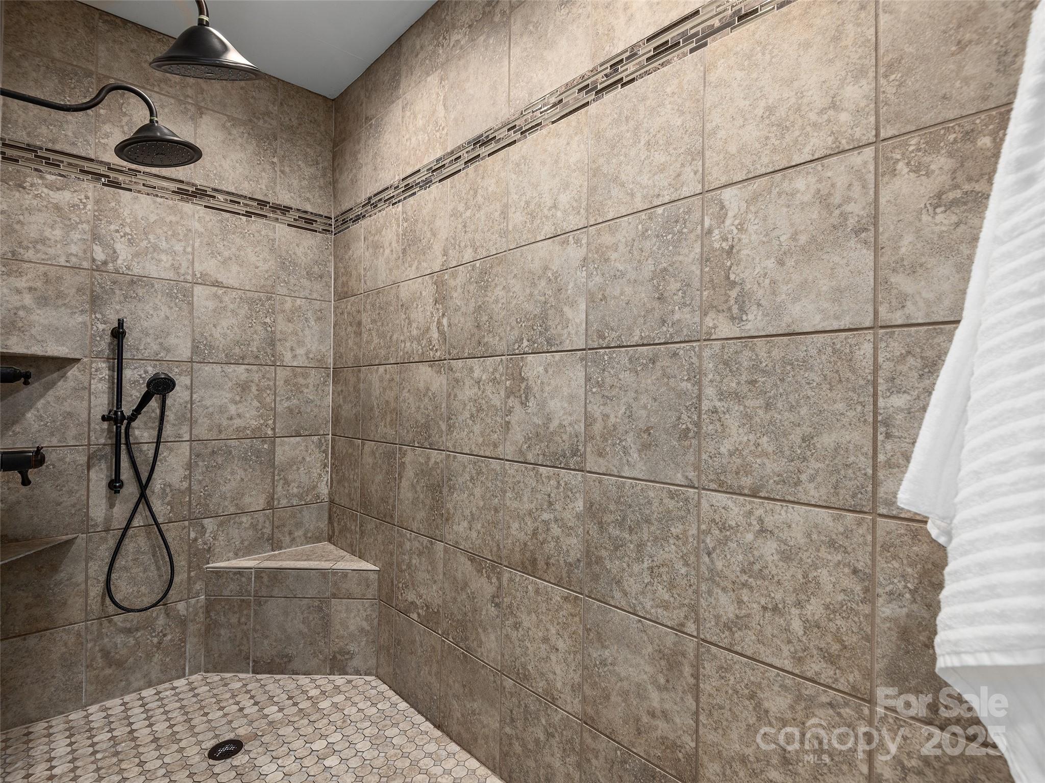 2514 Oakdale Road Property Photo 22