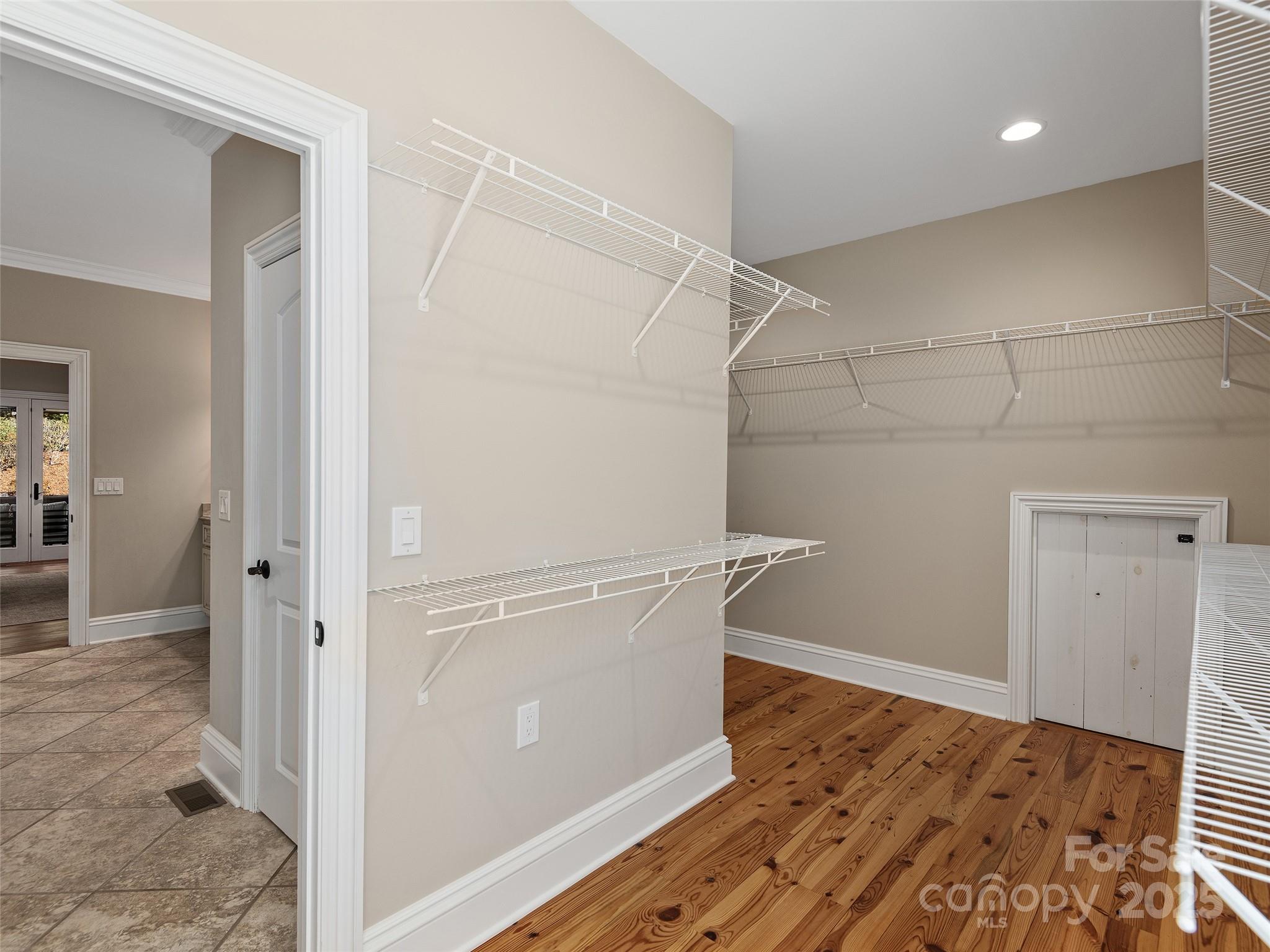 2514 Oakdale Road Property Photo 23