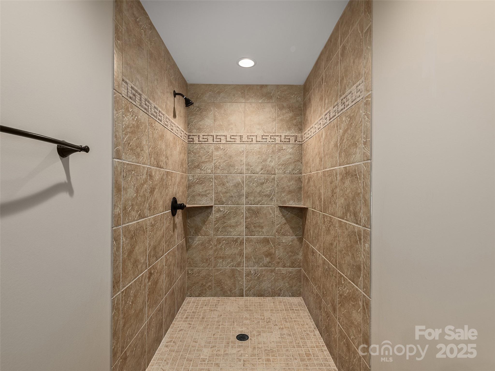 2514 Oakdale Road Property Photo 37