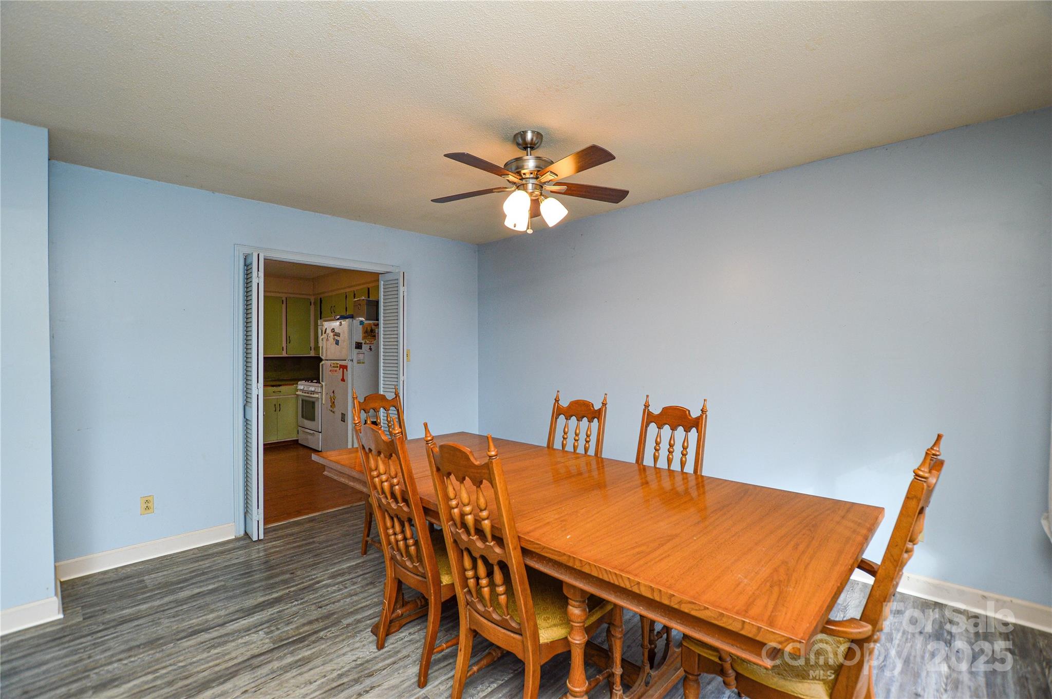 1405 Forest Park Drive 1 Property Photo 6