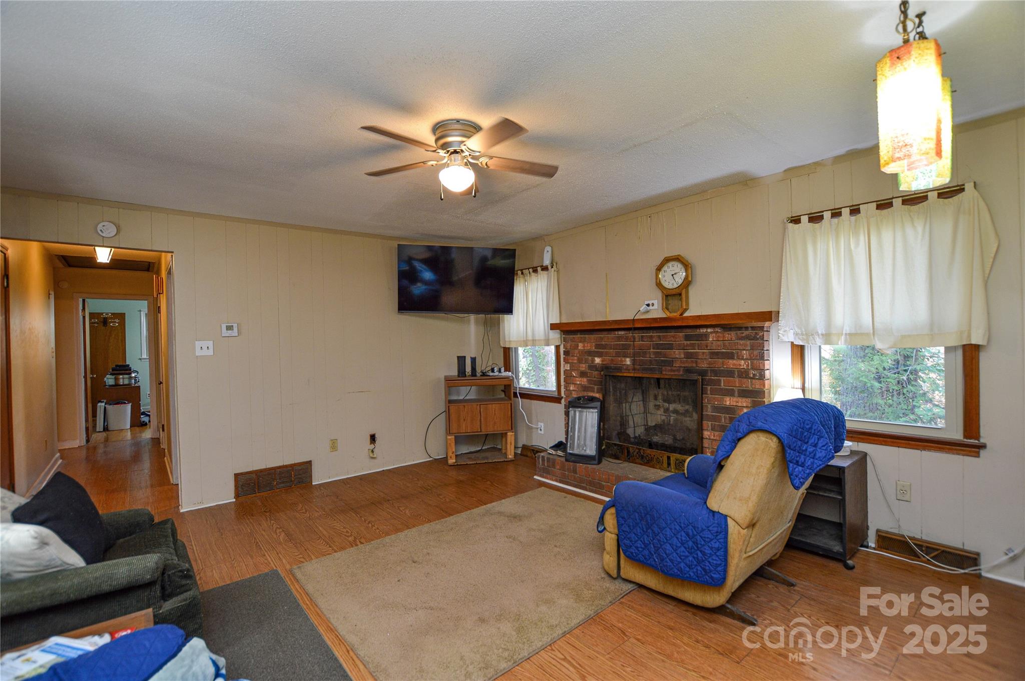 1405 Forest Park Drive 1 Property Photo 8