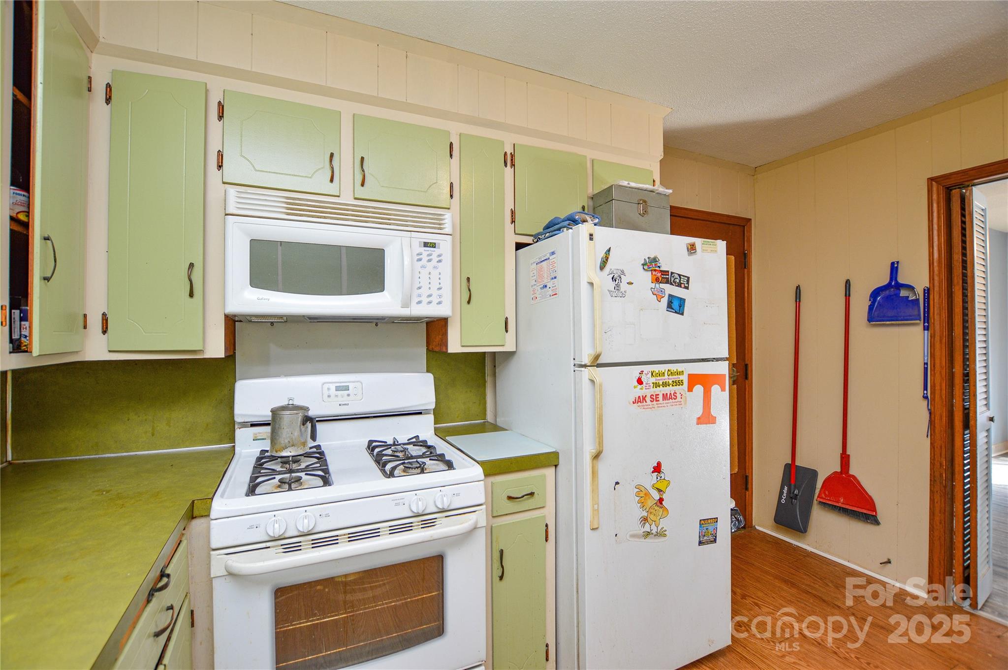 1405 Forest Park Drive 1 Property Photo 10