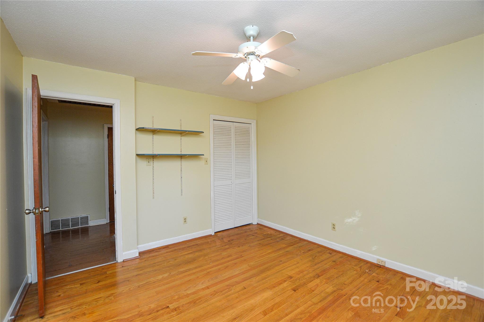 1405 Forest Park Drive 1 Property Photo 12