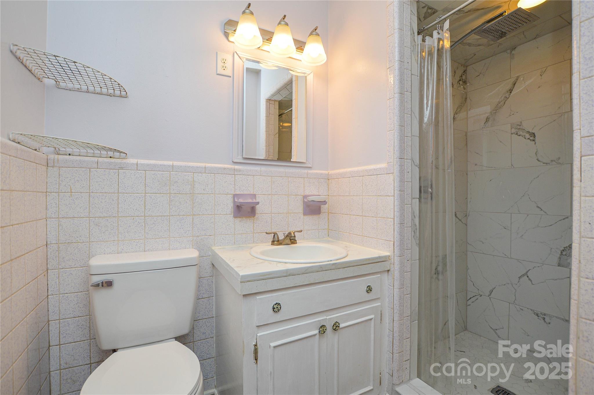 1405 Forest Park Drive 1 Property Photo 15