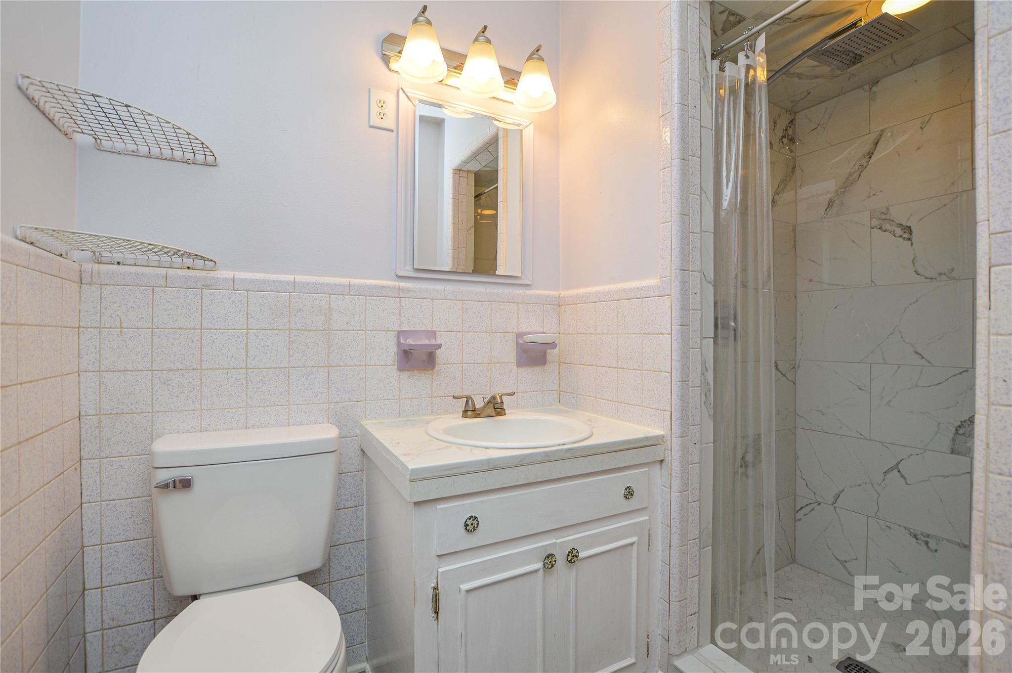 1405 Forest Park Drive 1 Property Photo 15