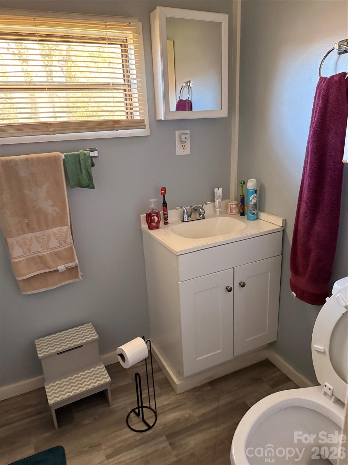 1418 Huggins Street Property Photo 5